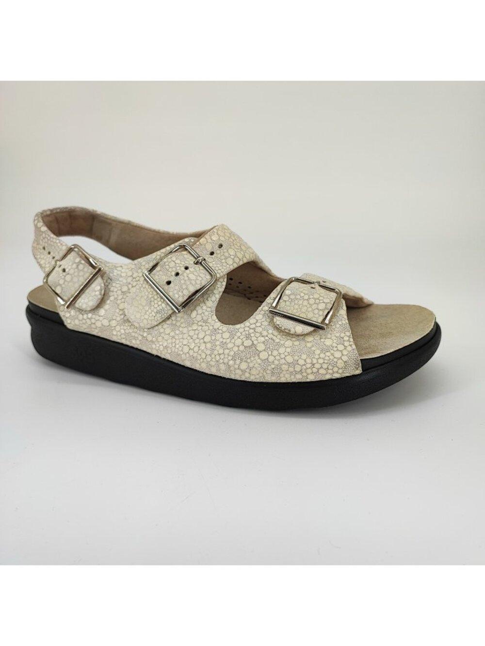 SAS Relaxed Women's Size 8.5 W US Sandals Leather Beige Comfort 2451225
